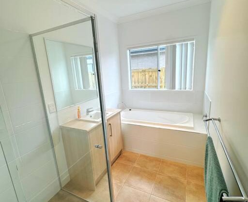 Brand New Fantastic Luxury 4 bedroom Home