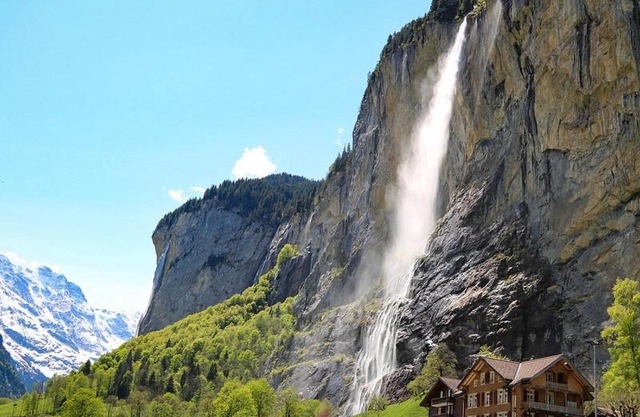 Breathtaking Waterfall Apartment