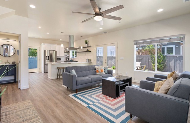 Breezy 3 Bedroom Home Walking Distance to Downtown