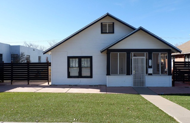 Bricklight District Modern Cottage