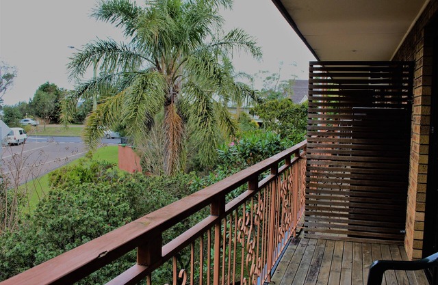 Bridge View Motel