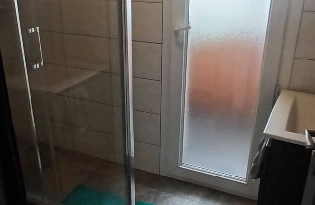 Bright 43 m2 apartment