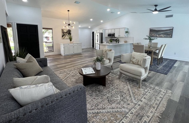 Bright cheerful newly renovated home with pool!