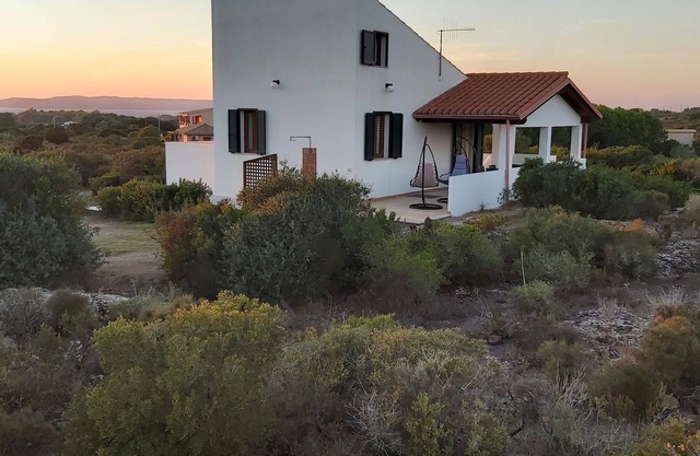 Bright Villa in a green oasis with sea view