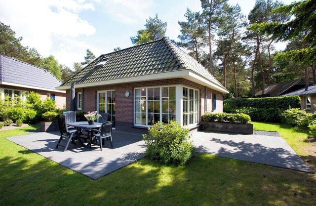 Bungalow with 3 bedrooms and a terrace