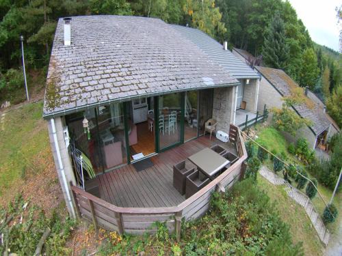 Bungalow with View near Coo
