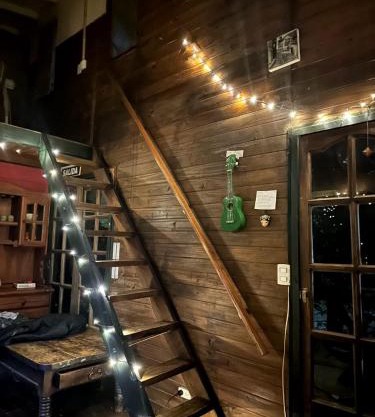 Cálida - Casita de Río