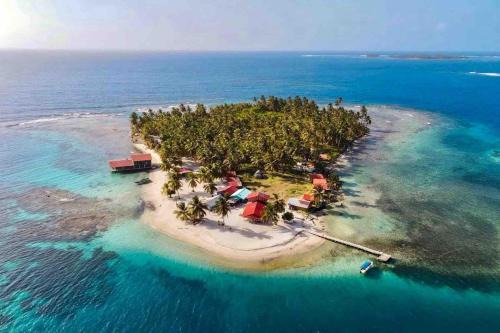 Cabañas compartida en las islas de Guna Yala