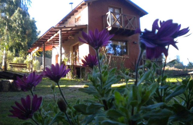 Cabañas "Lola Mora"