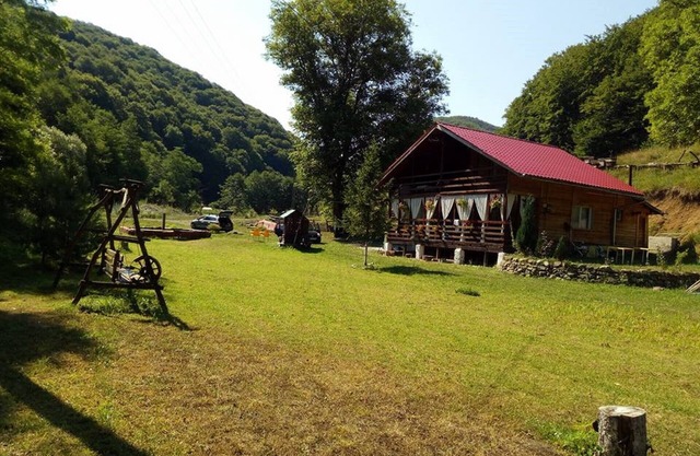 Cabana Cazaneşti - Chalet Cazanesti
