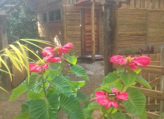 Cabanas Pousada Esmeraldas