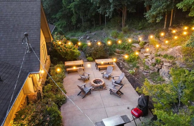 Cabin on the Hill - North Nashville Stunner!