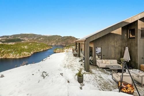 Cabin Overlooking Ryfylke Fjord