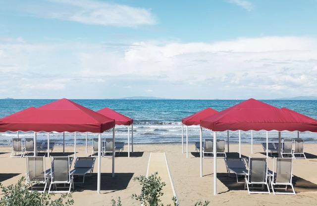 Cala Beach Resort
