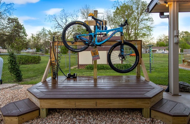 Calendar NOW Open Central Location Bike Storage