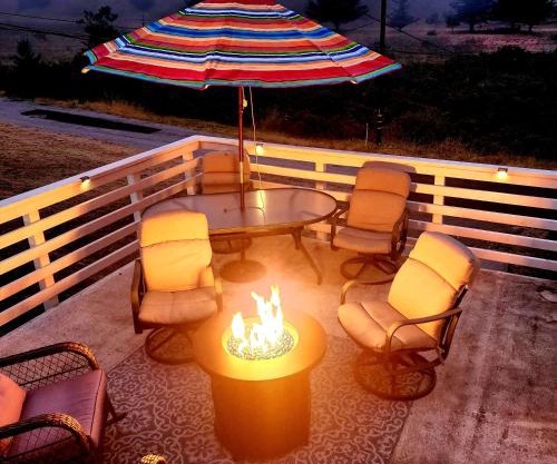 Cambria Mountain View Retreat