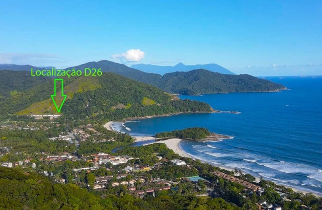 Camburyzinho, gated community 3 suites, panoramic views and privacy.