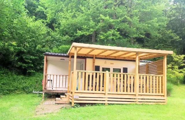 Camping Flower Pyrenees Natura* - Mobile Home Standard Cozy 3 rooms 4 people
