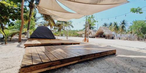 Camping, Glamping y Caravanas Dos Lunas