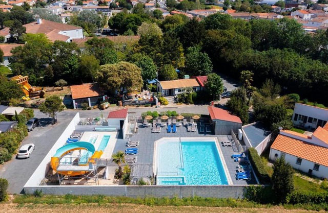 Camping Paradis 4 étoiles Au Port de L'Houmeau - La Rochelle