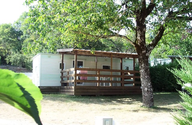 Campsite LA GARRIGUE * - M-Home 2 bedrooms (+ old) 5 to 6 people - 5 people. included in the price