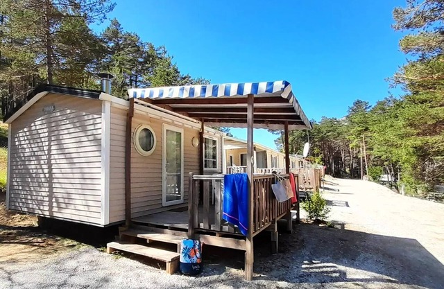 Campsite Tikayan La Pinatelle* - TENNESSY ECO. 2 persons