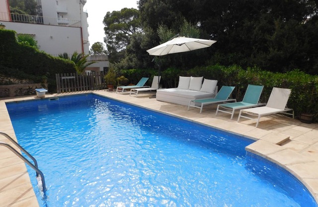 Can Pons apartment, 50 meters from the beach