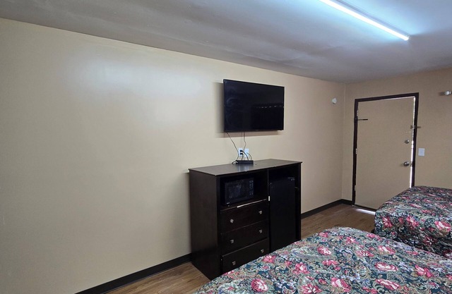 Candle Light Motel