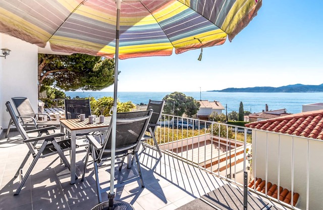 Cap Ras 01 – Apartment with terrace and sea views