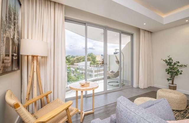 Capital Sapphire Line 1 bed by YourHost