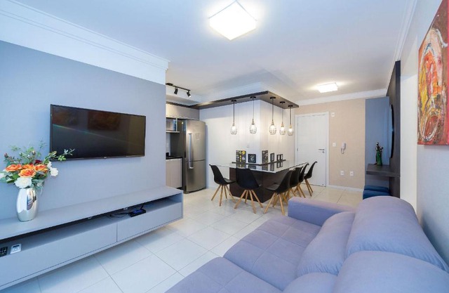 Cardeal 206B - Aconchegante apartamento na praia de Bombas - 2 dormitórios 5 pessoas - (Consultar serviços de roupa de cama e banho)