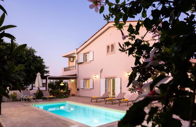 Carpe Diem-Luxury Villa with private pool