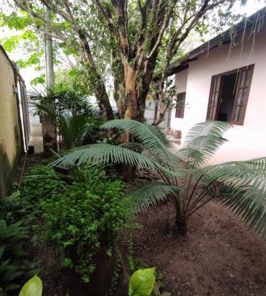 Casa 2 qtos, sendo suíte com cama Queen ar condicionado