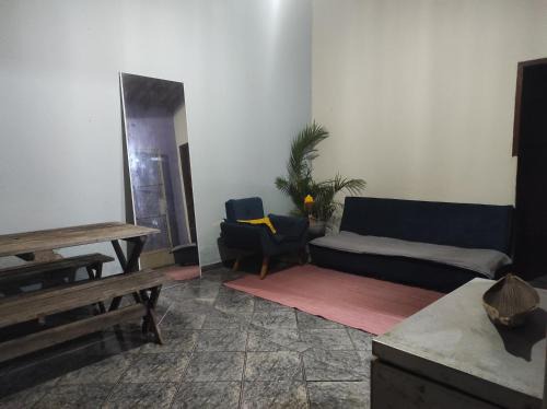 Casa Aconchegante para até 6 pessoas - cozinha equipada e localização tranquila