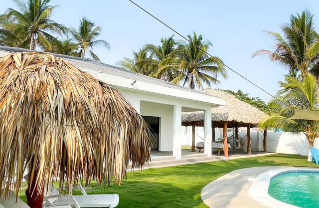 Casa Azul 3-bedroom beach front withnAC in Playa El Pimental