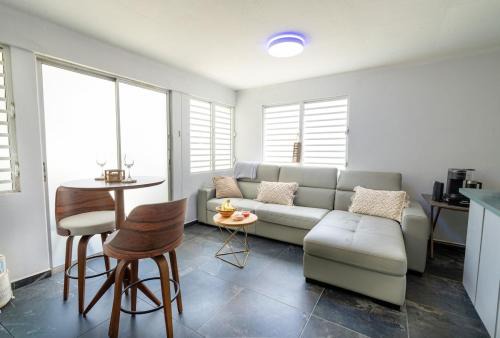 Casa Brisa del Mar - Steps to Montones Beach