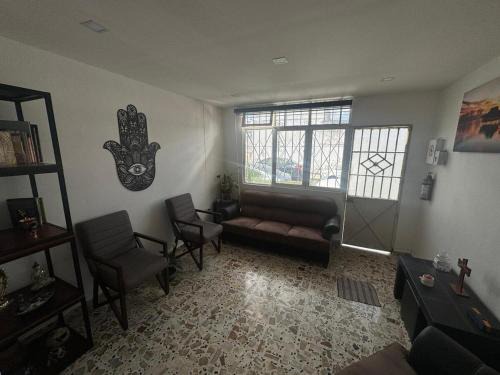 Casa céntrica retro-moderna con 46 amenidades "La Casona"