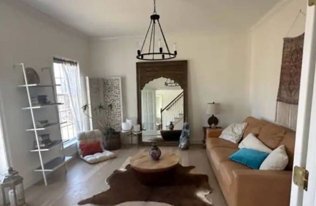 Casa Cinco Bed & Breakfast