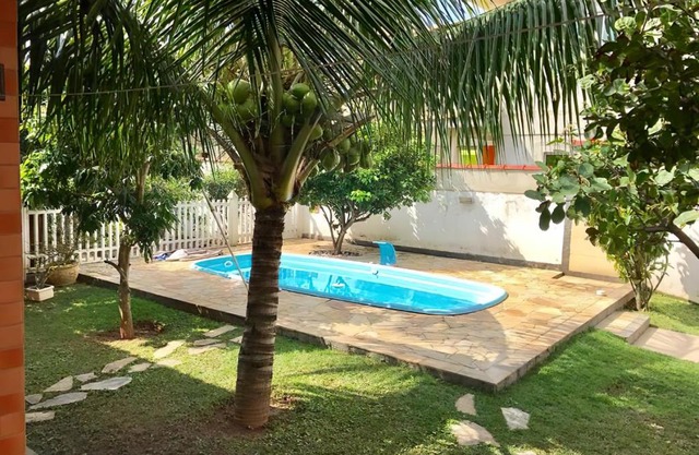 Casa com 3 quartos e 4 banheiros 400m da praia