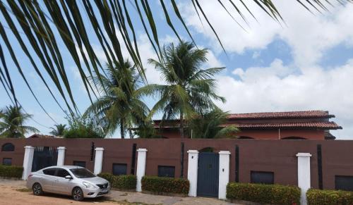 Casa com Piscina Grande em Salinas