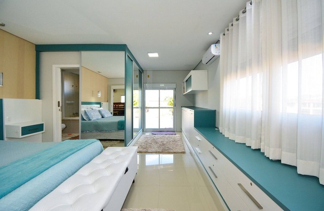 Casa com Piscina no Ribeirão da Ilha