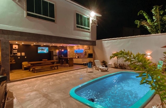 Casa com piscina privativa na Praia do Peró