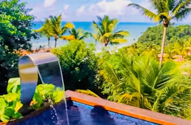 Casa de Alto Padrão com Vista Mar