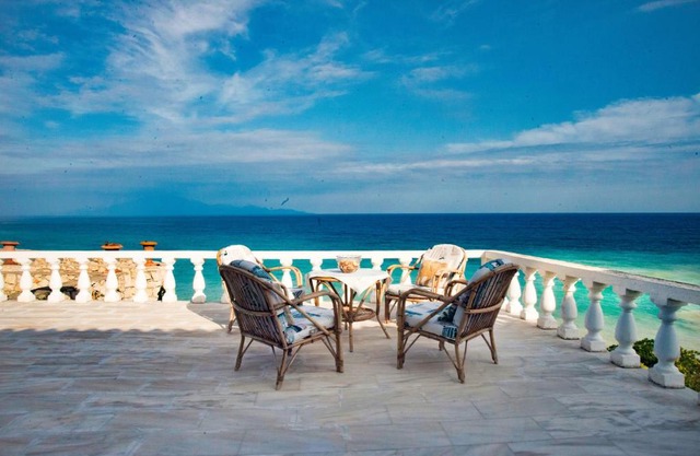 CASA DEL MAR
