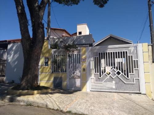 Casa do Henrique 1