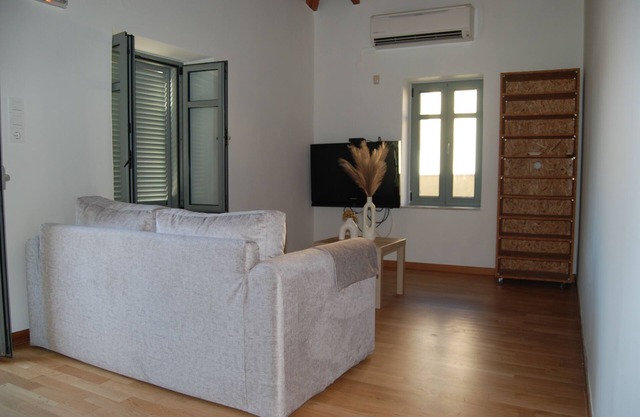 Casa Edelsy Your Coastal Refuge in Crete Greece. Live an Oasis of Tranquility