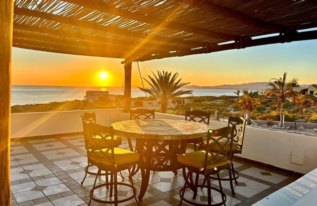 Casa Finisterra Propiedad de Ensueño en El Sargento BCS