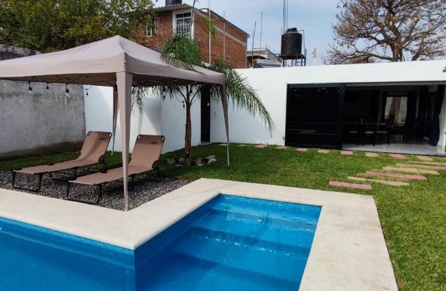 Casa Jardín Real