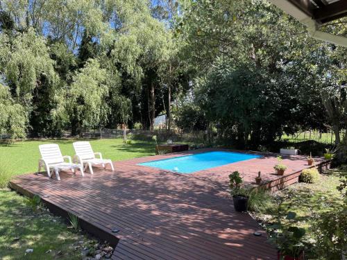 Casa Leo - Casa Con pileta en Zona Acantilados Para 4 PAX - Hola Sur