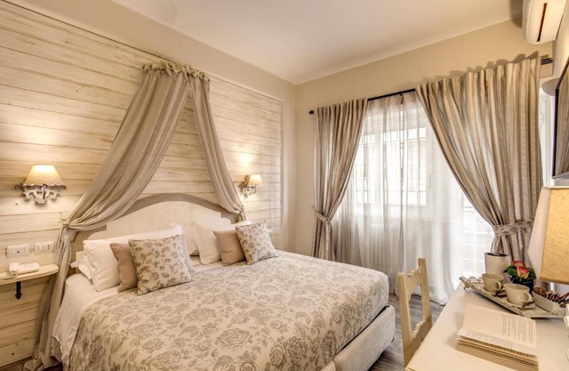 Casa Mia Vaticano Guest House